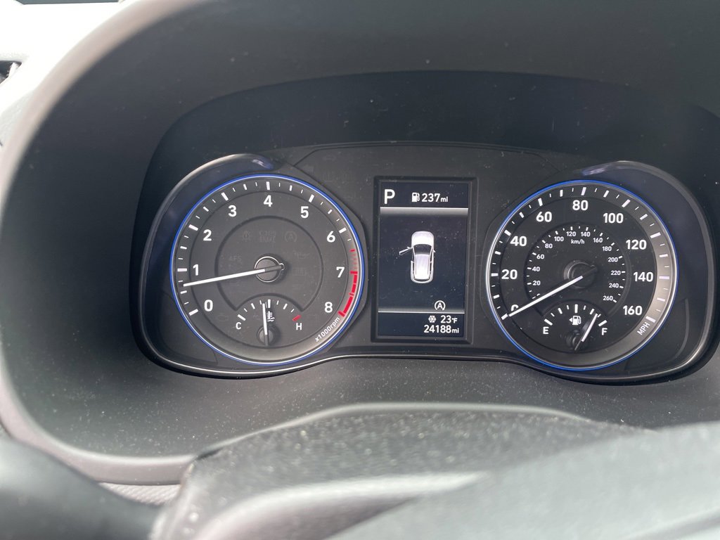 Used 2023 Hyundai Kona SEL w/ Convenience Package image 1