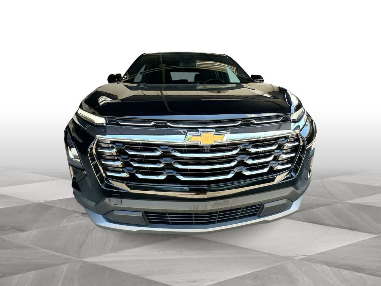 Used 2025 Chevrolet Equinox LT AWD/4WD image 3