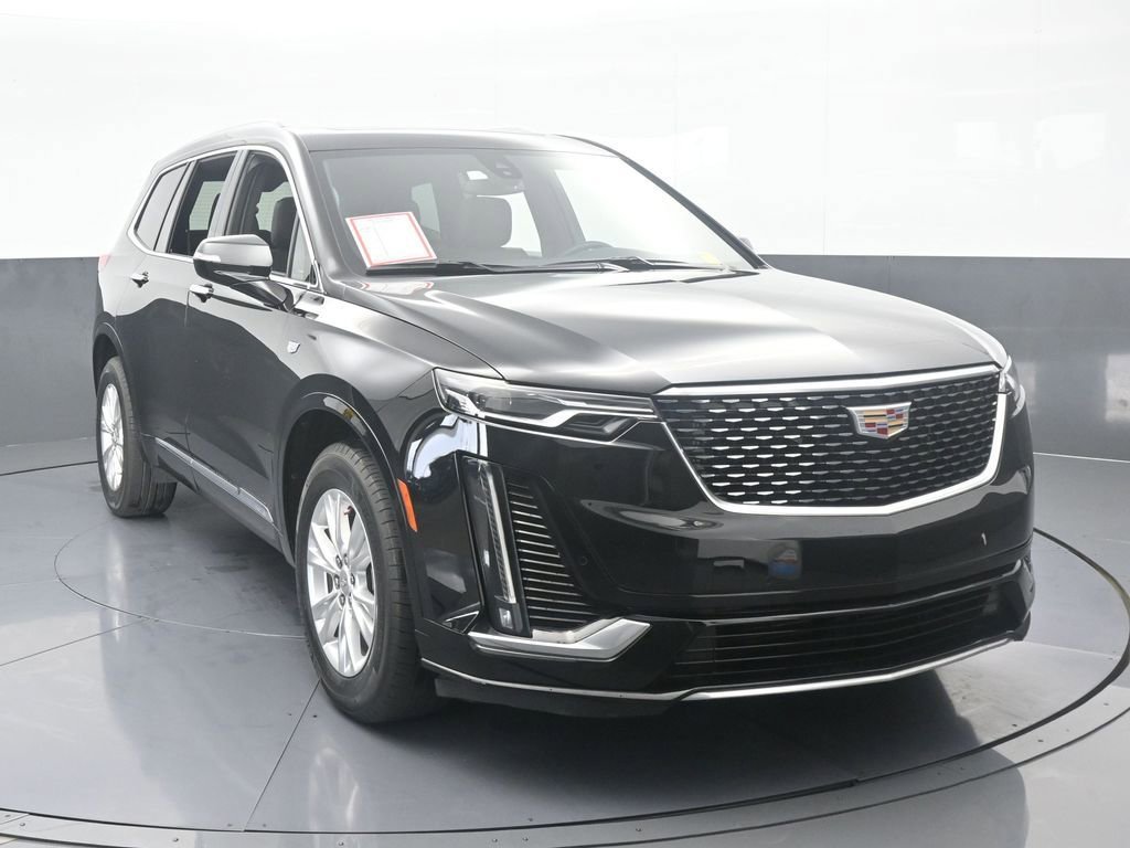 Used 2023 Cadillac XT6 Luxury image 9