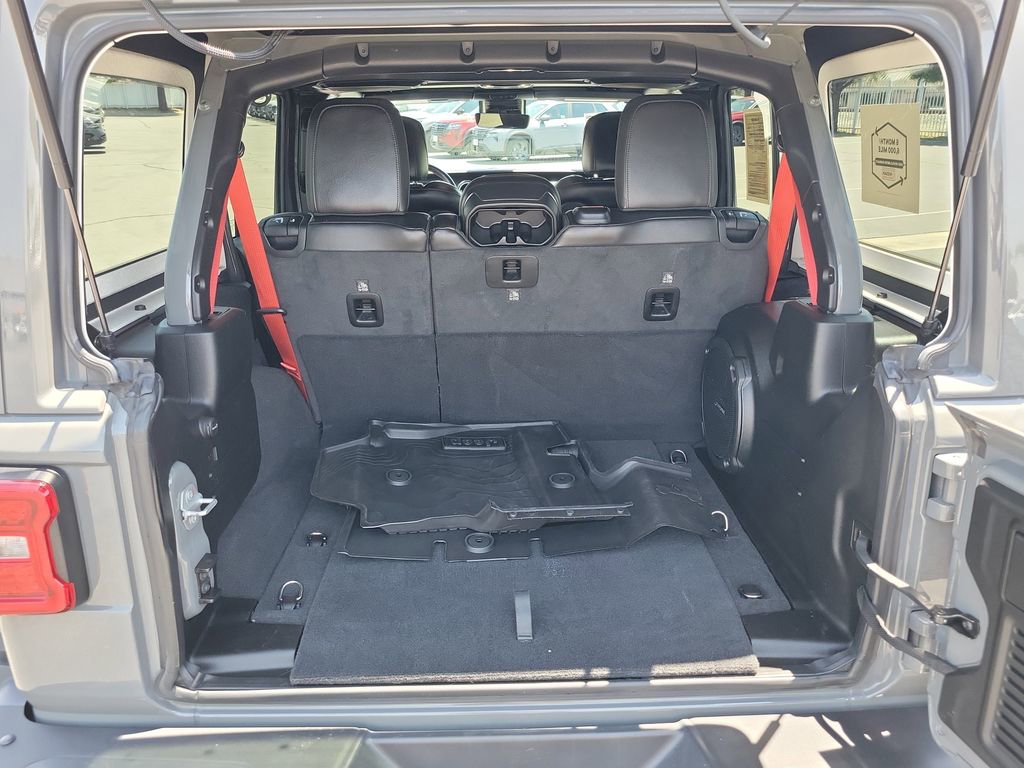 Used 2020 Jeep Wrangler Unlimited Rubicon w/ Quick Order Package 28Y Recon AWD/4WD image 27