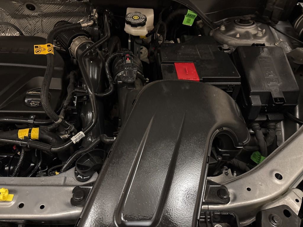 Used 2025 Chevrolet Trax LT w/ LT Convenience Package image 23