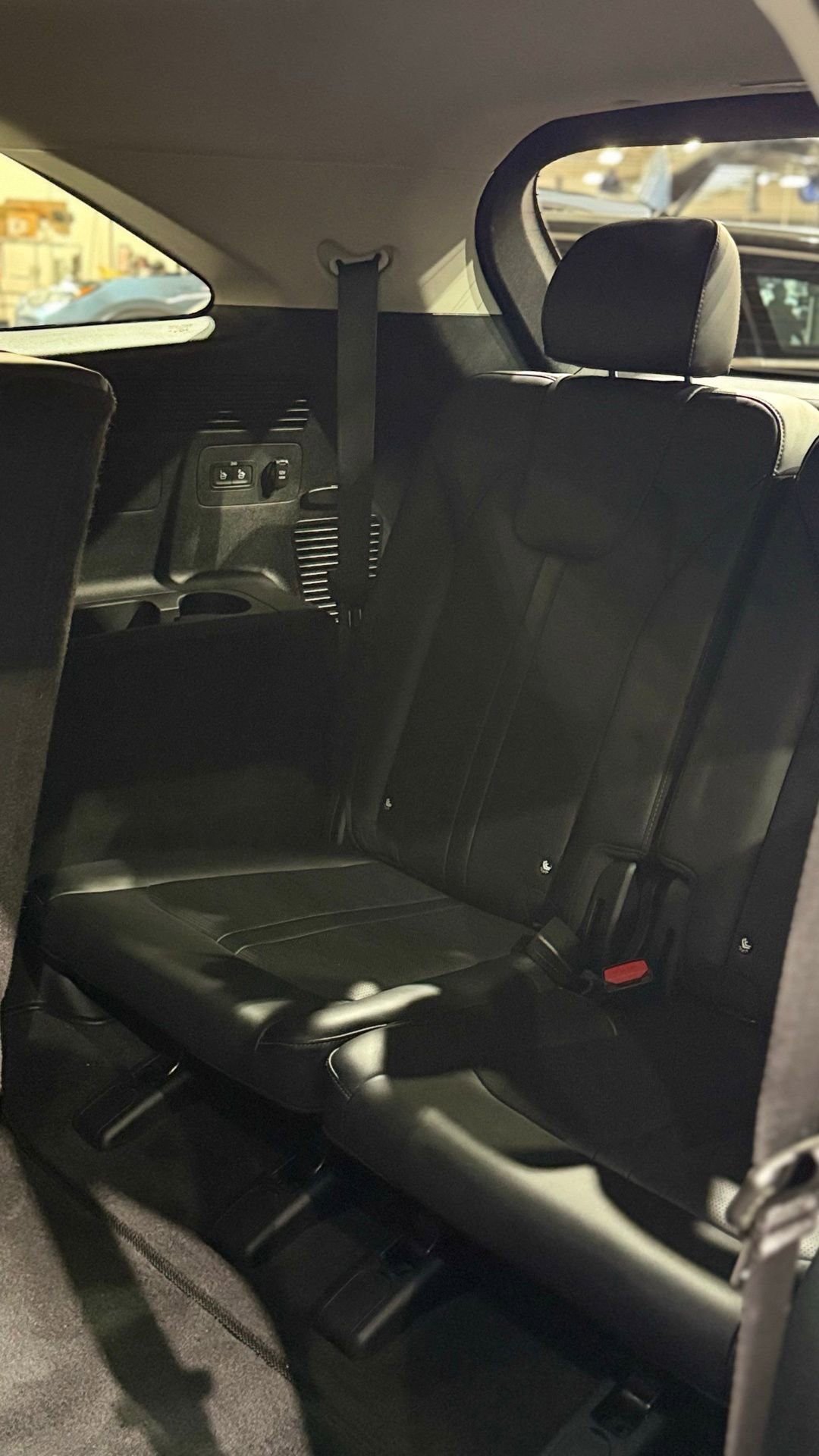 Used 2024 Kia Sorento S w/ Panoramic Sunroof Package image 60