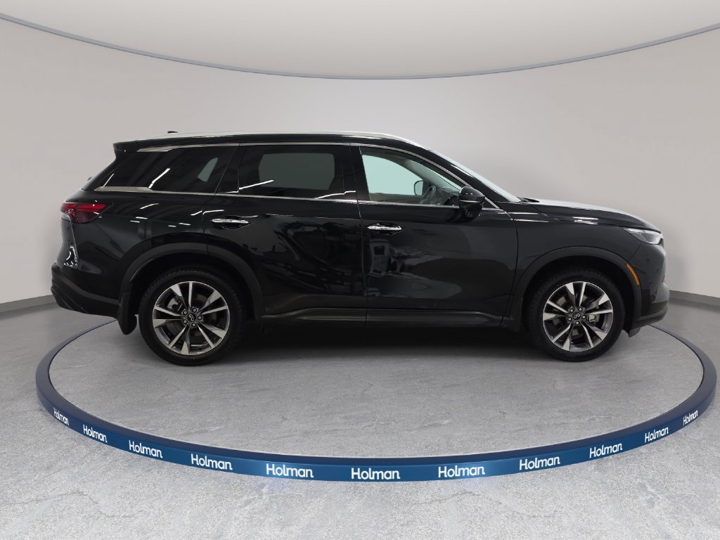 Certified 2024 INFINITI QX60 Luxe w/ Performance Audio Package AWD/4WD image 4