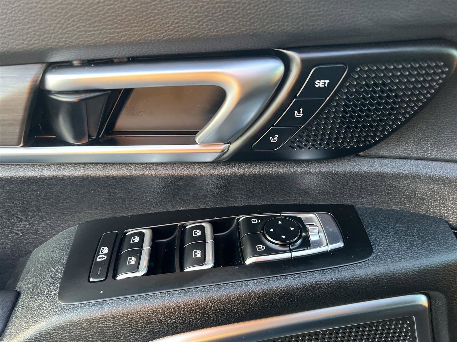 Used 2024 Kia Telluride SX X-Line image 12