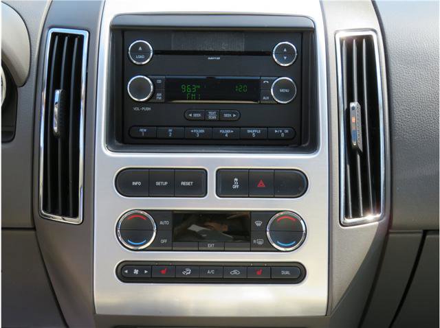 Used 2010 Ford Edge Limited FWD image 26