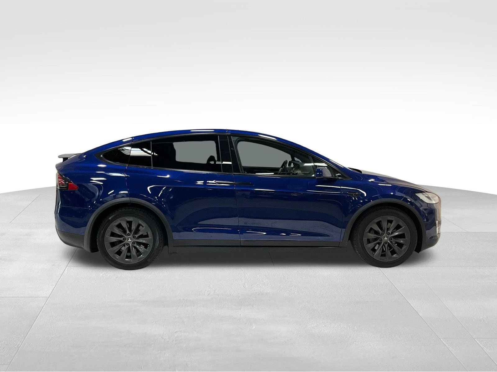 Used 2019 Tesla Model X 75D AWD/4WD image 4