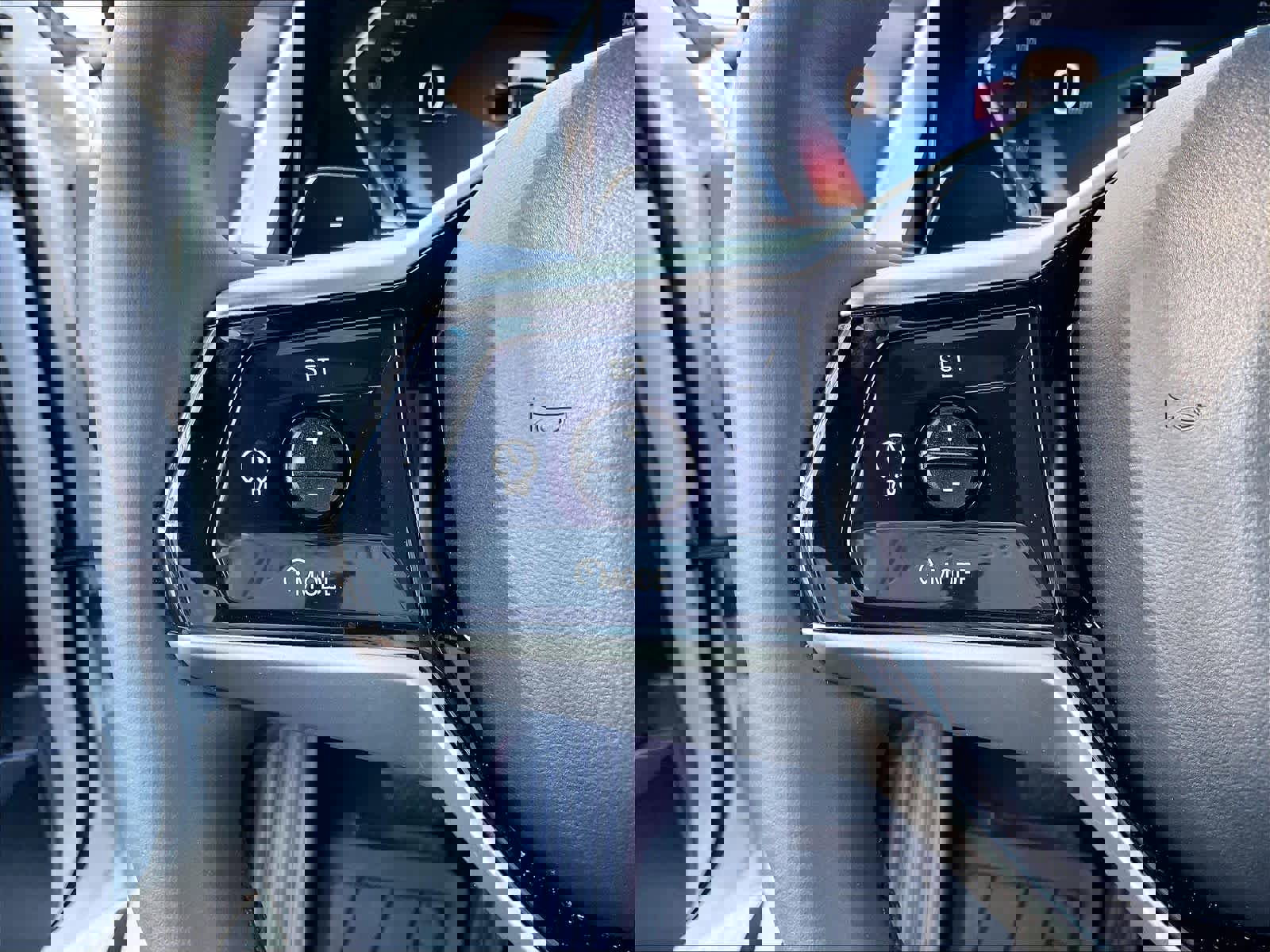 Certified 2025 BMW X3 xDrive30i w/ Convenience Package image 18