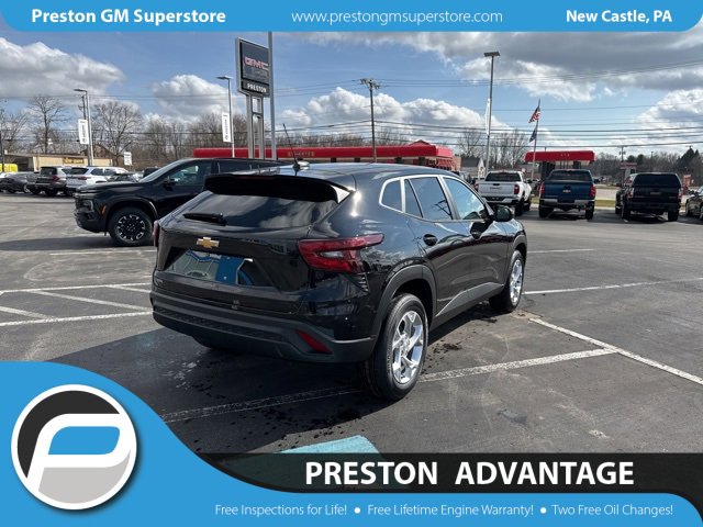 New 2026 Chevrolet Trax LS w/ LS Convenience Package image 3