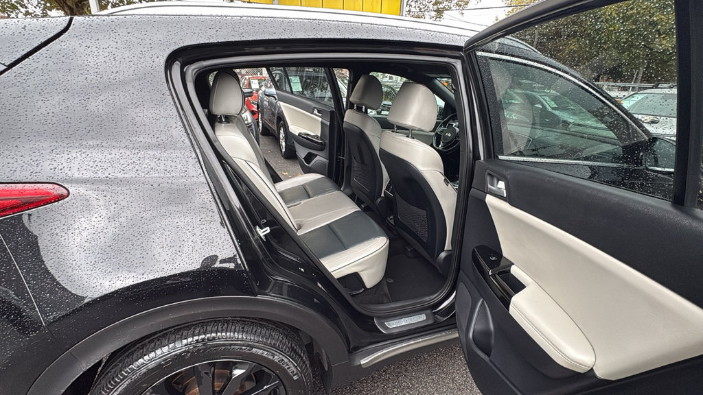 Used 2019 Kia Sportage EX w/ EX Sport Appearance Package AWD/4WD image 25
