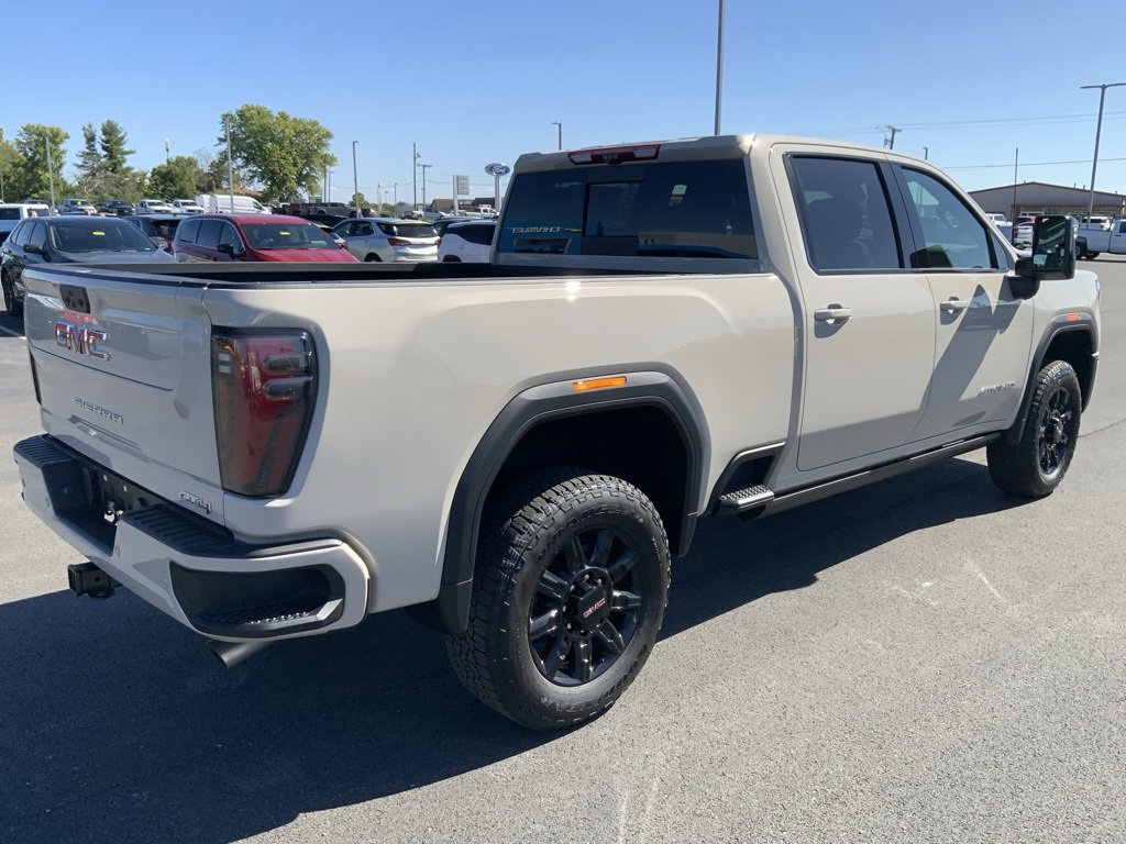 New 2026 GMC Sierra 3500 AT4 w/ AT4 Premium Plus Package image 19