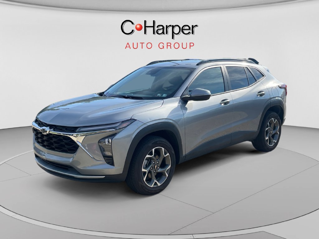 Used 2025 Chevrolet Trax LT w/ Driver Confidence Package FWD image 7