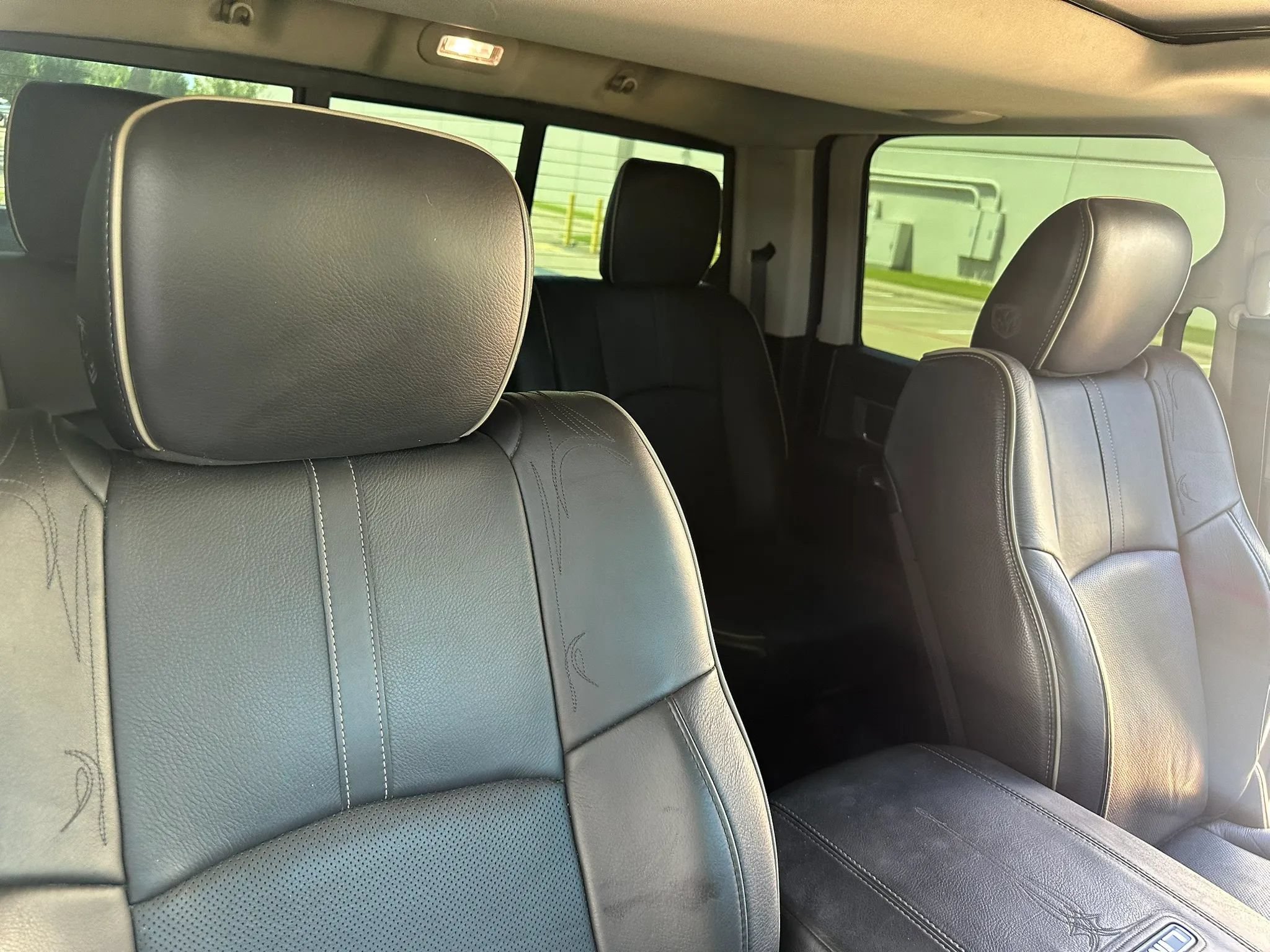 Used 2015 RAM 2500 Limited AWD/4WD image 32