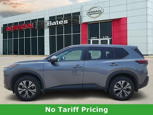 Used 2023 Nissan Rogue SV FWD image 3