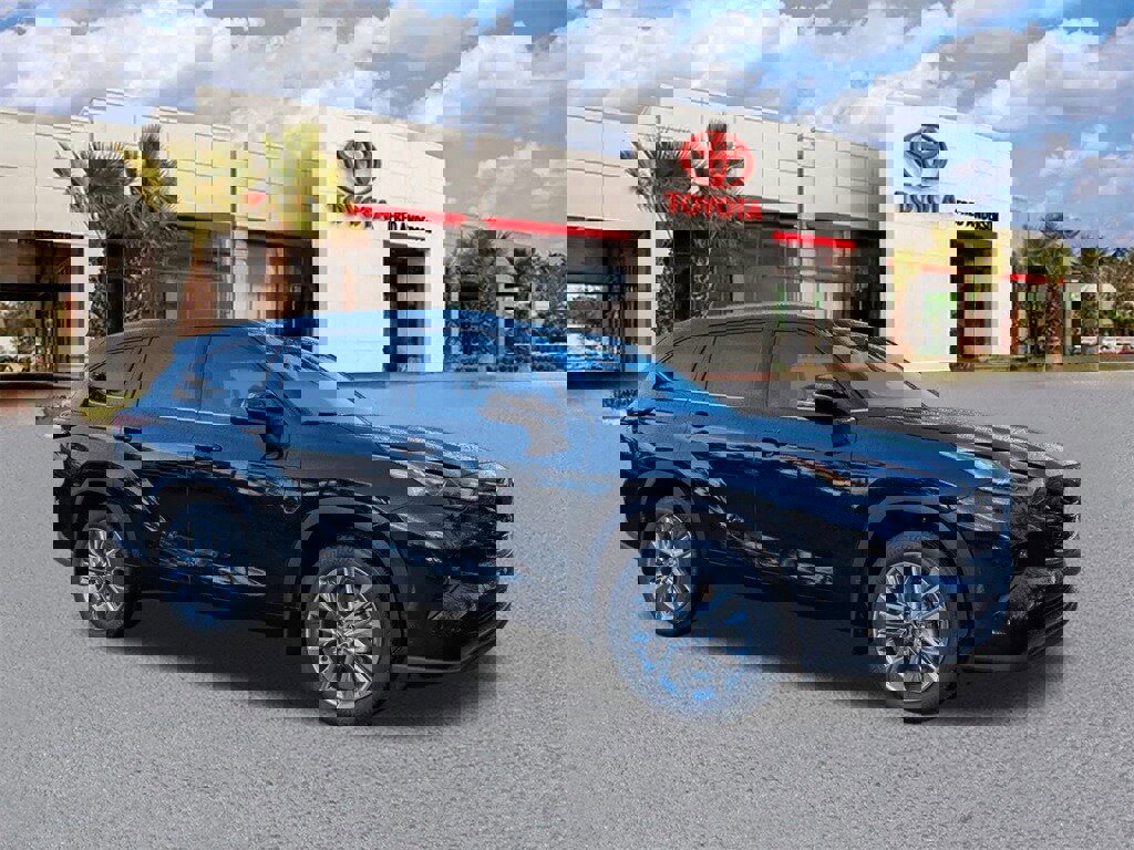 New 2026 Toyota Highlander Limited image 2