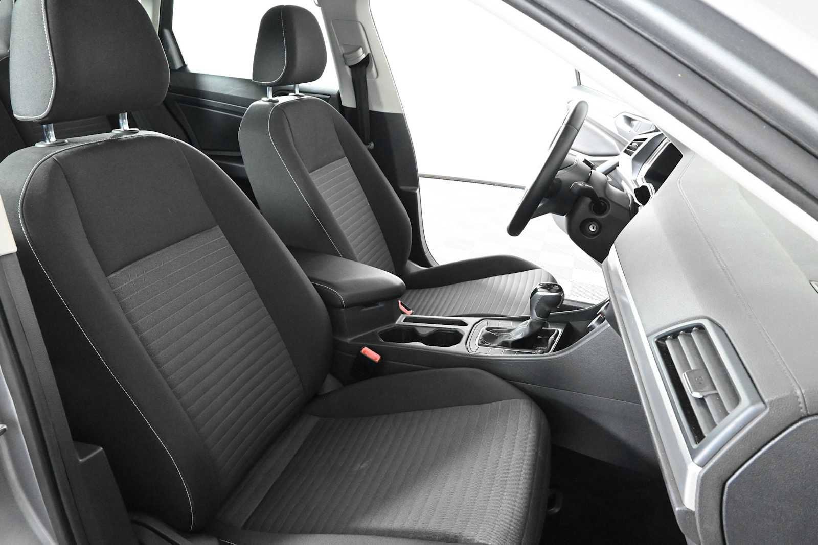 Certified 2022 Volkswagen Jetta S FWD image 10