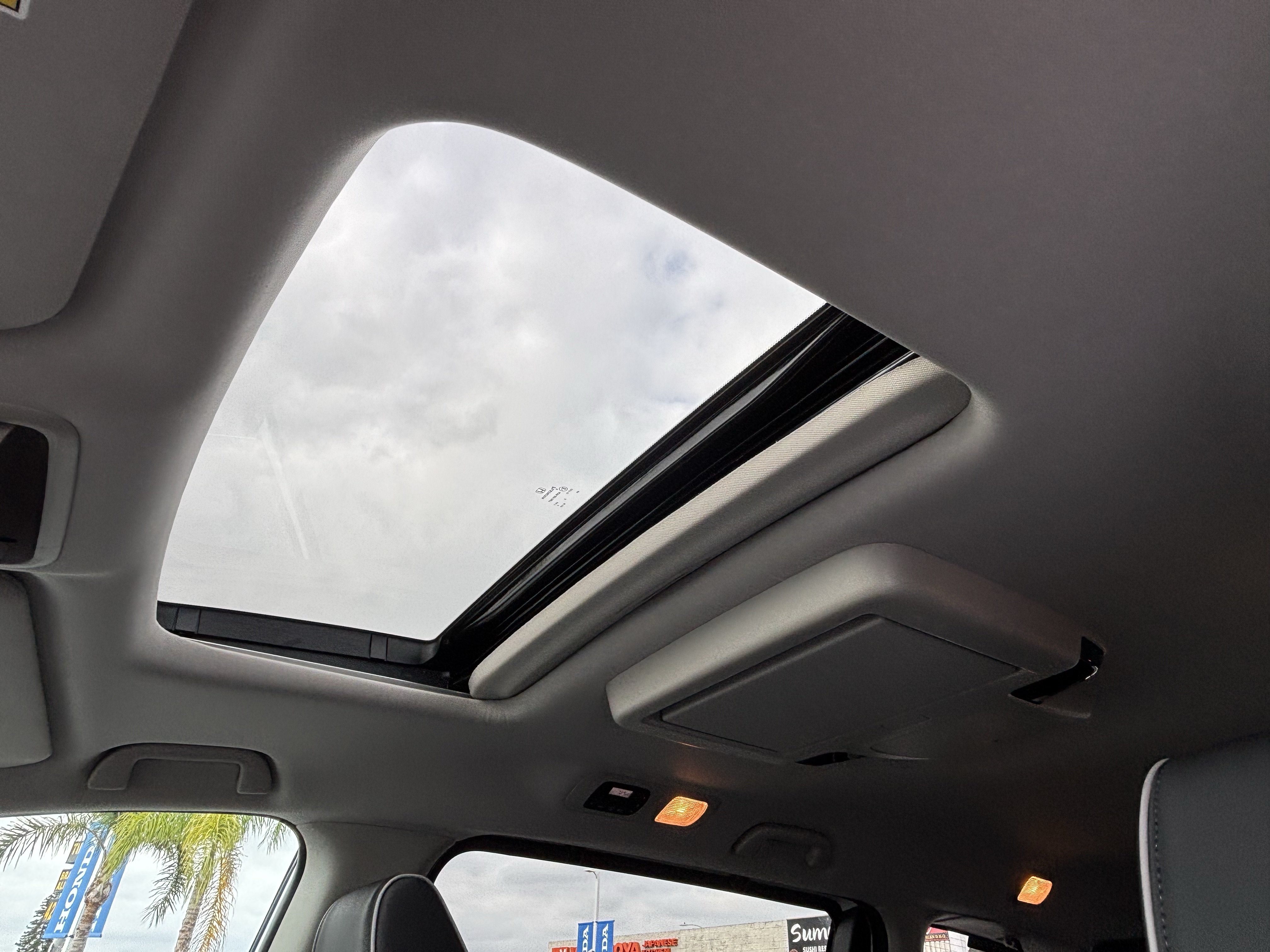 Certified 2026 Honda Odyssey Touring image 30