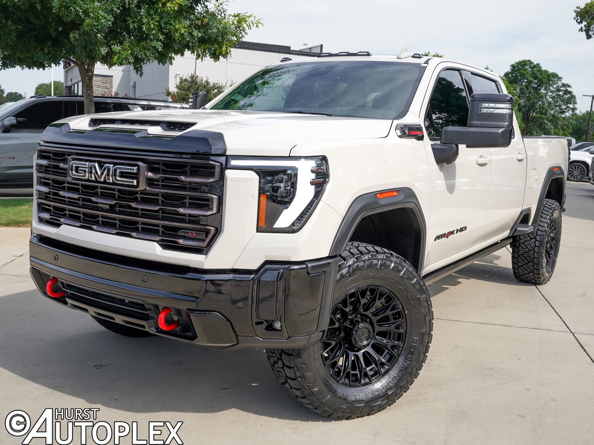 Used 2026 GMC Sierra 2500 AT4X w/ LPO, Black Badging Package