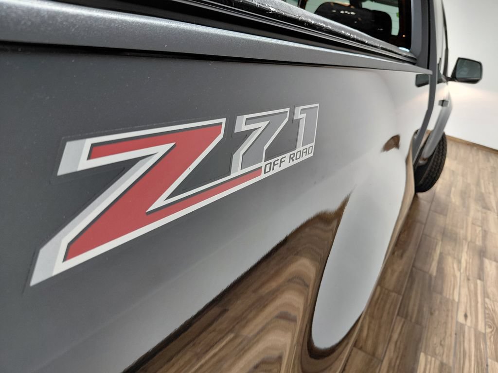 Used 2019 Chevrolet Colorado Z71 AWD/4WD image 13