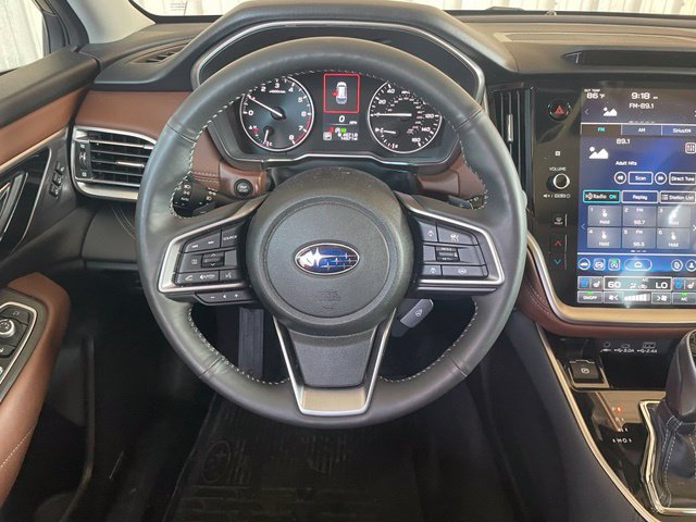 Used 2025 Subaru Outback Touring AWD/4WD image 14