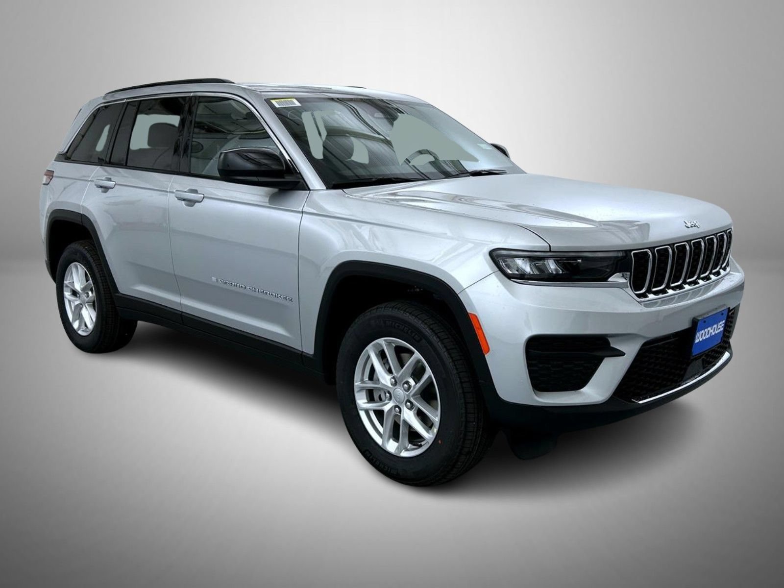 New 2026 Jeep Grand Cherokee Laredo X AWD/4WD image 3