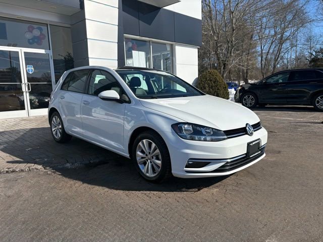 Used 2019 Volkswagen Golf SE image 7