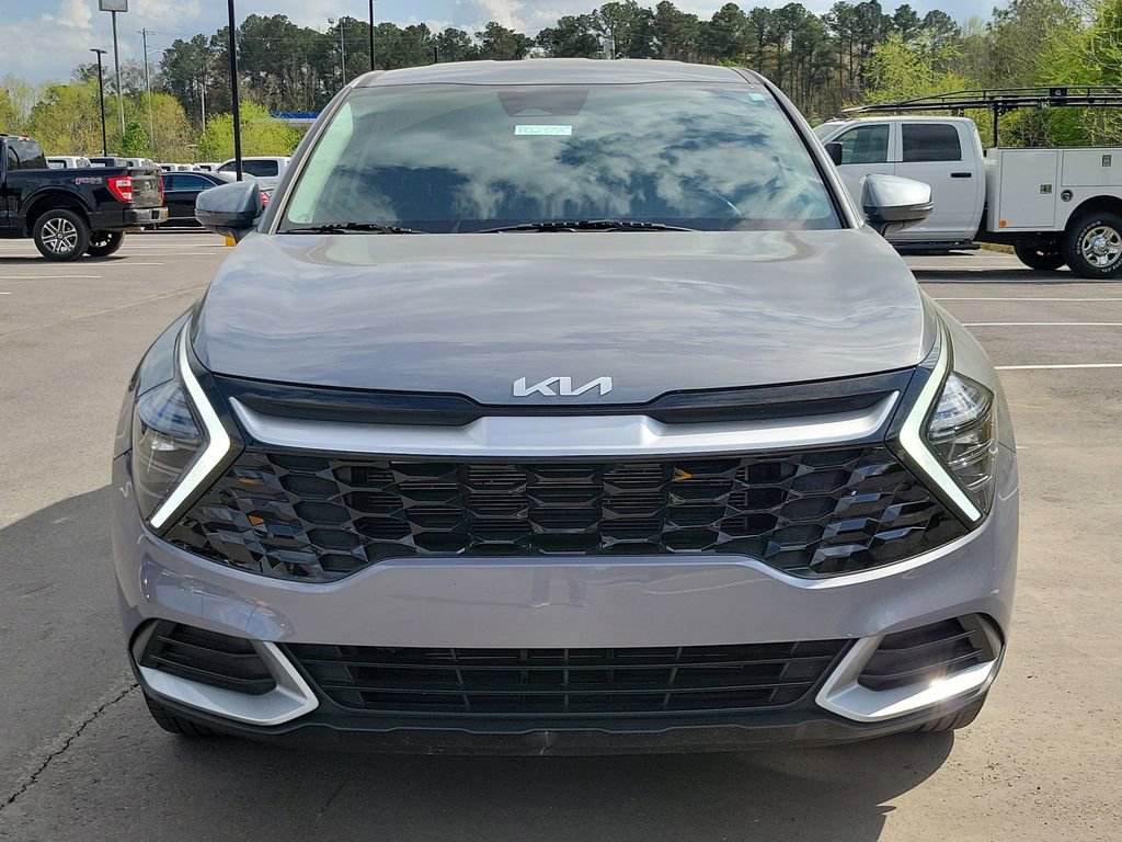 Used 2025 Kia Sportage EX FWD image 8