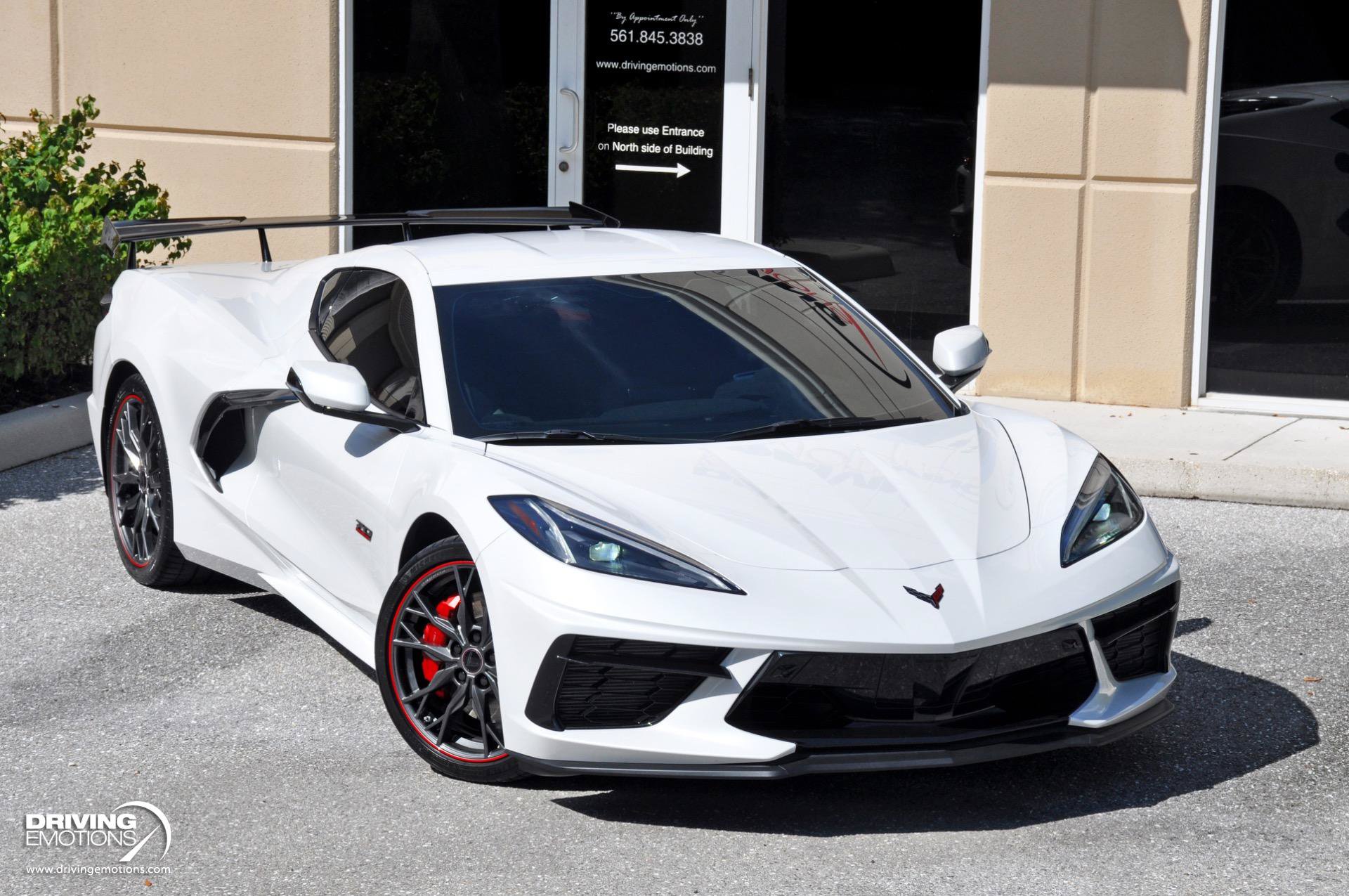 Used 2023 Chevrolet Corvette Stingray Premium Cpe w/ Z51 Performance Package RWD image 5