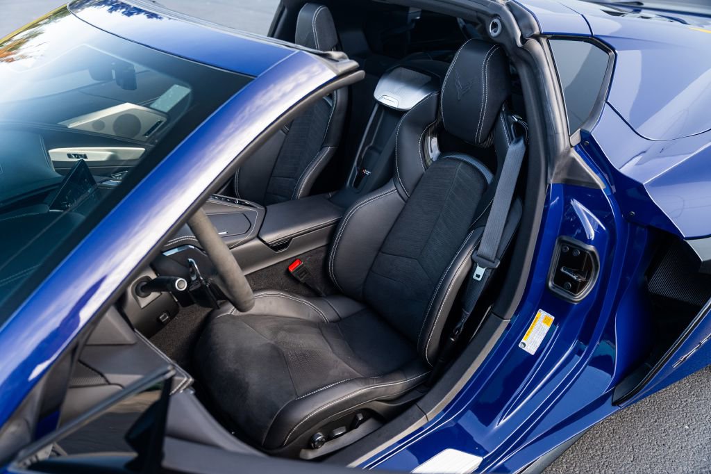 Used 2025 Chevrolet Corvette Z06 w/ Battery Protection Package image 35