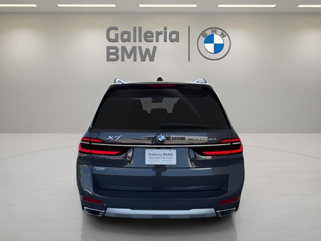Used 2024 BMW X7 xDrive40i w/ Premium Package AWD/4WD image 8