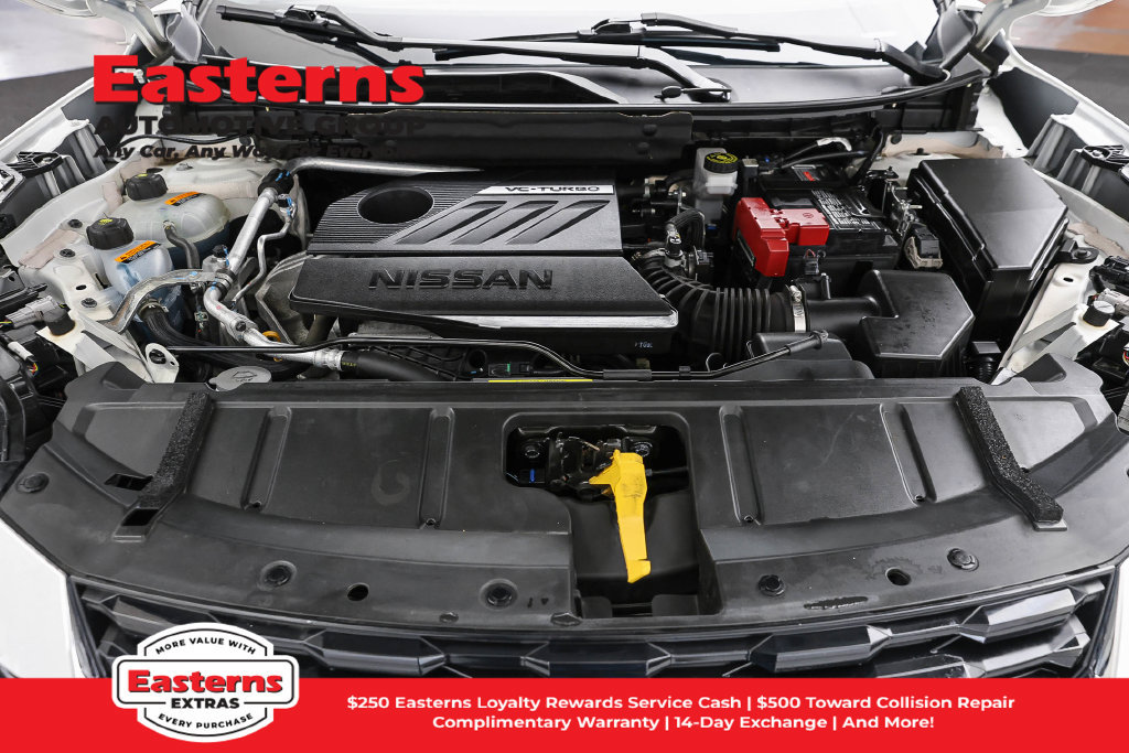 Used 2023 Nissan Rogue S AWD/4WD image 8
