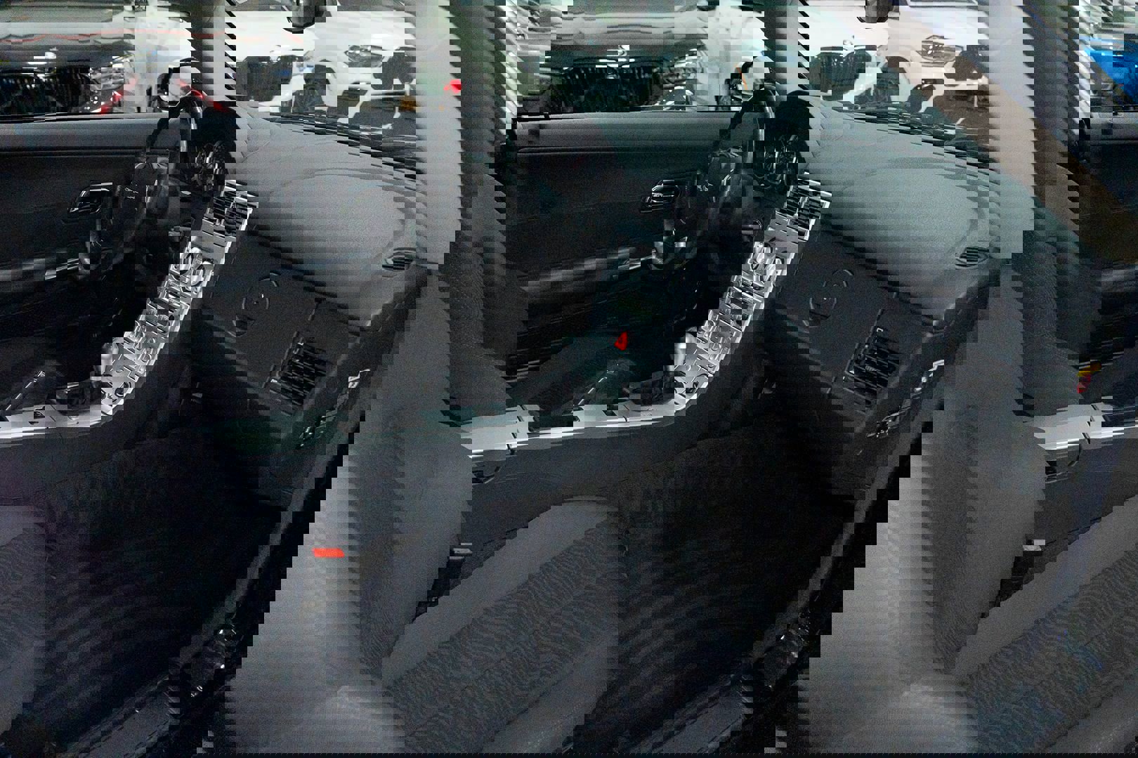 Used 2006 Chrysler Crossfire Coupe image 25