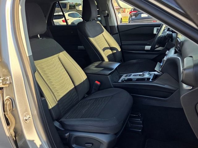 Used 2020 Ford Explorer XLT RWD image 17