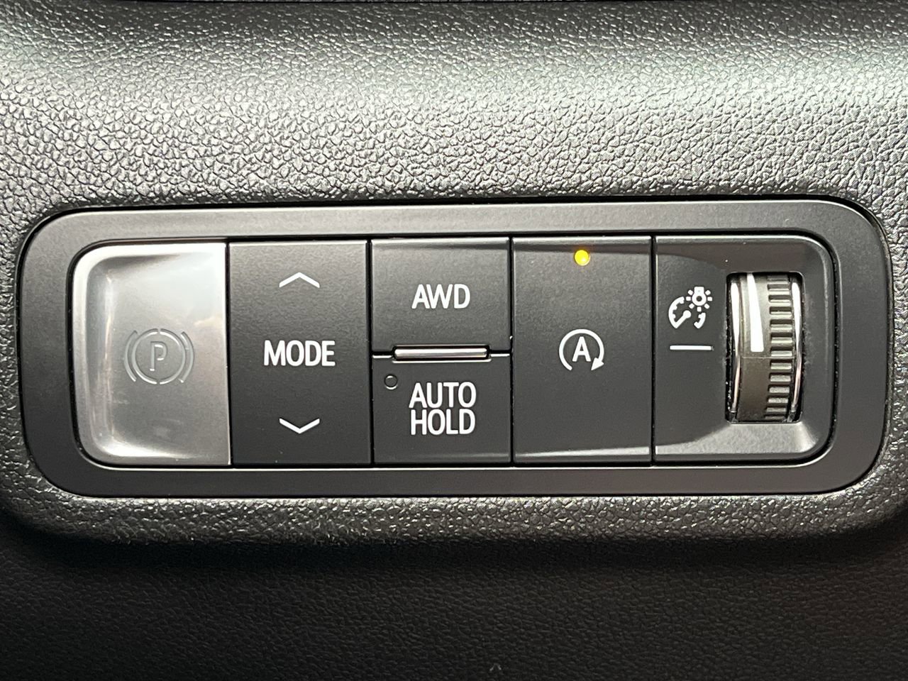 Certified 2025 GMC Terrain Elevation AWD/4WD image 15