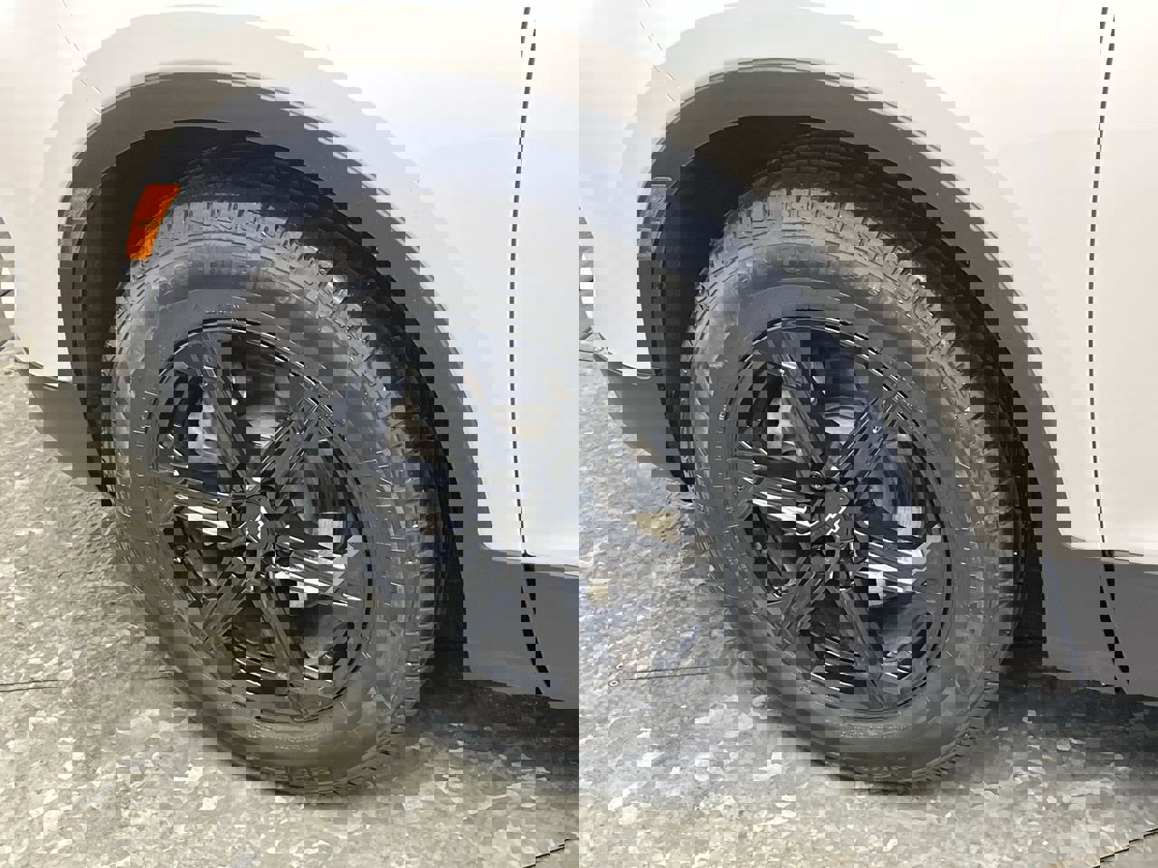 Certified 2024 Chevrolet Blazer LT w/ Sound & Technology Package image 36