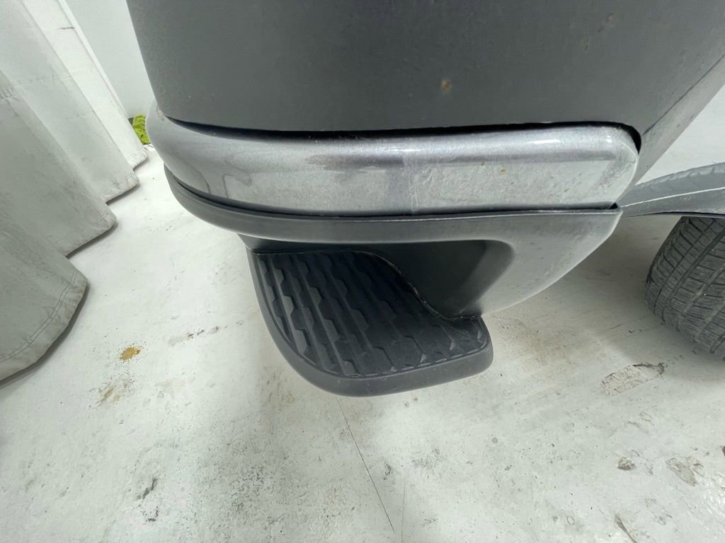 Used 2021 GMC Canyon AT4 w/ Driver Alert Package image 8