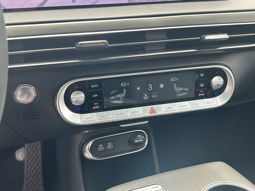 New 2026 Genesis GV60 RWD image 32