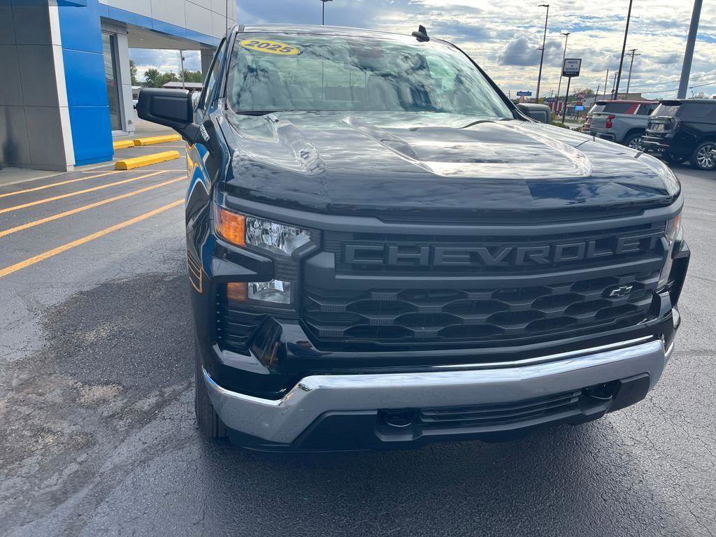 Used 2025 Chevrolet Silverado 1500 W/T w/ WT Convenience Package image 8