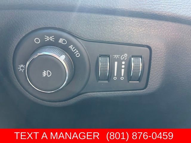 Used 2018 Jeep Compass Trailhawk w/ Leather Interior Group AWD/4WD image 23