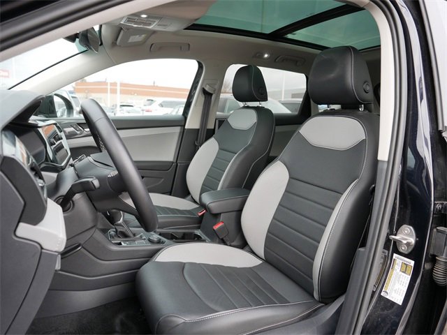 Certified 2023 Volkswagen Taos SEL image 15