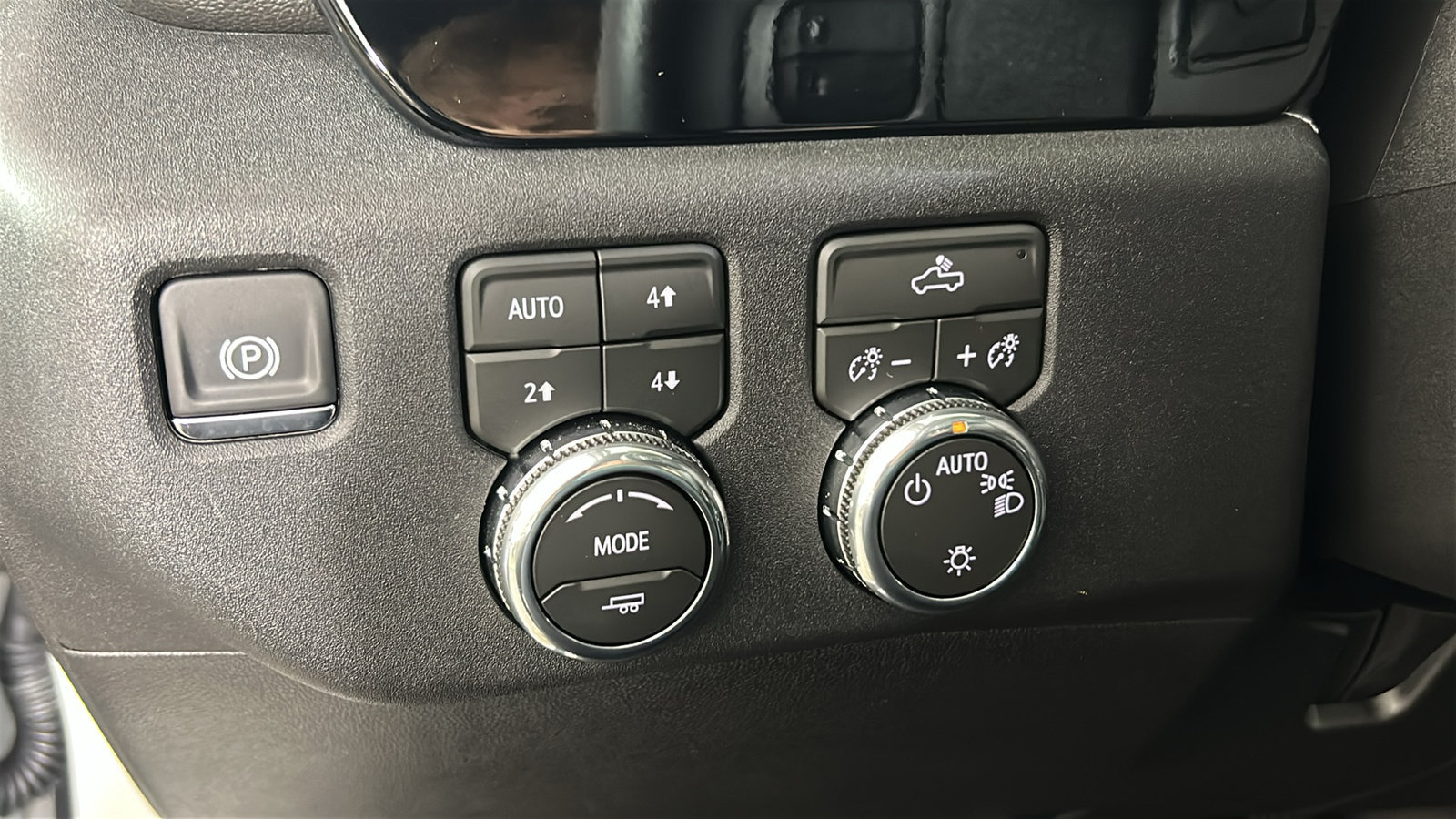 New 2026 GMC Sierra 1500 SLE AWD/4WD image 23