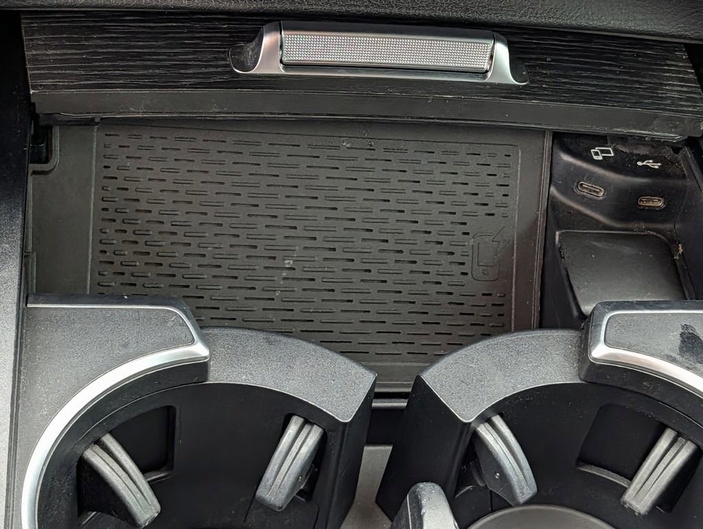 Used 2020 Mercedes-Benz GLE 450 4MATIC w/ 3rd Row Seat Package image 15