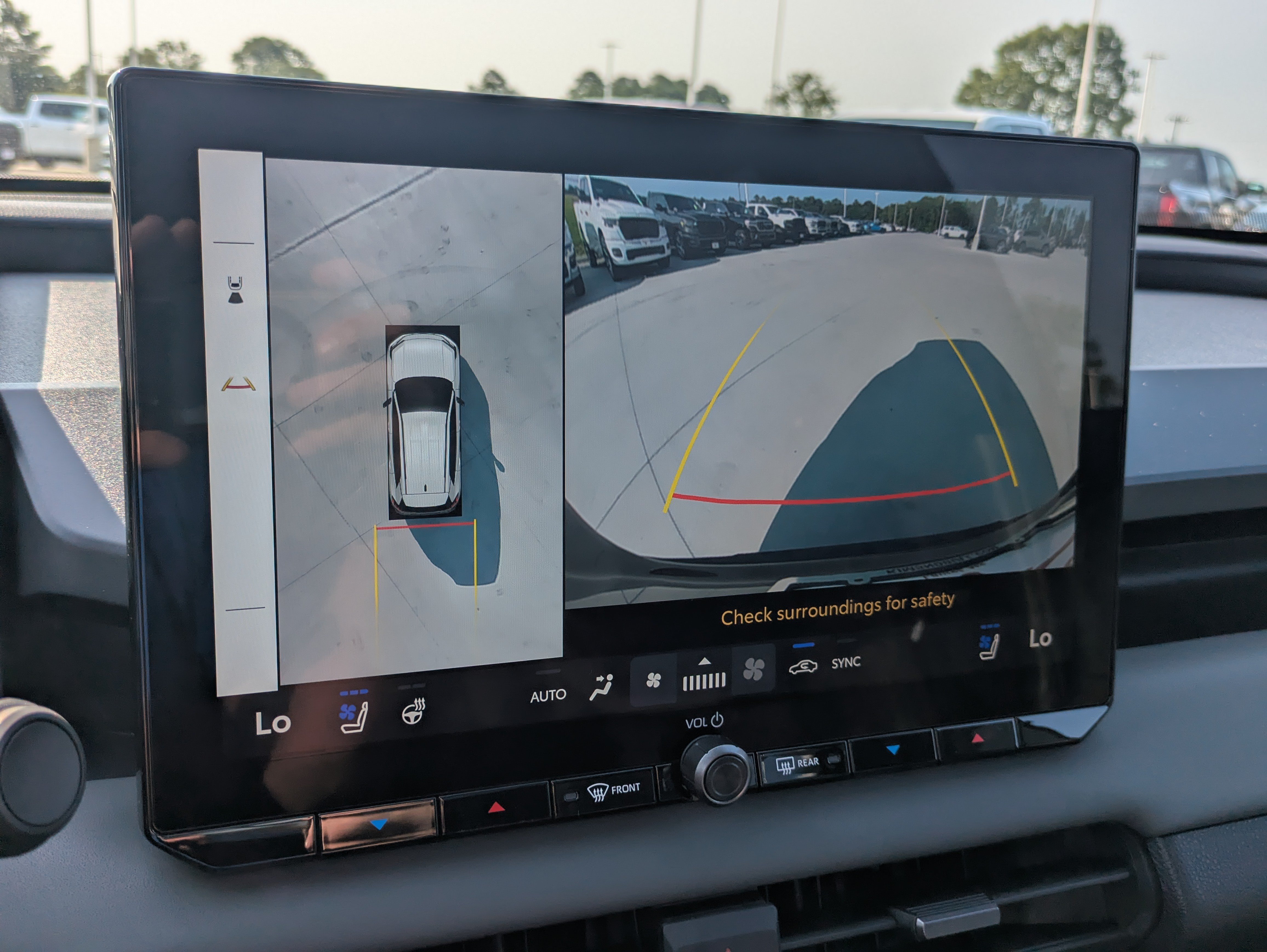 New 2026 Toyota RAV4 XSE AWD/4WD image 25