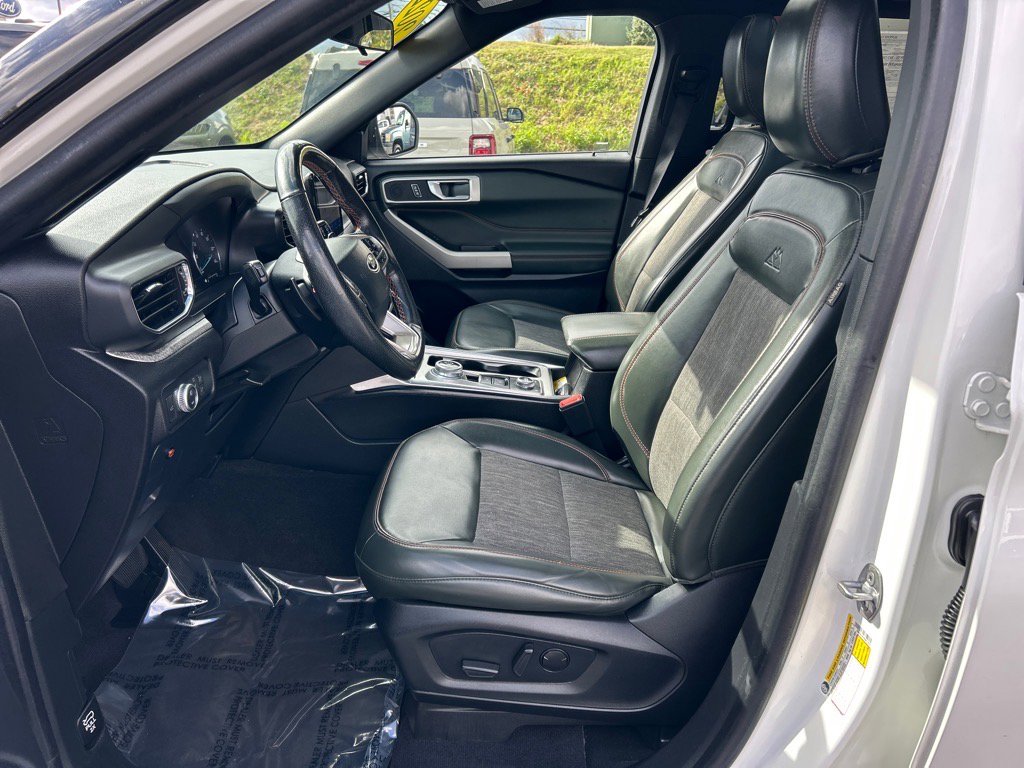 Used 2022 Ford Explorer Timberline image 6