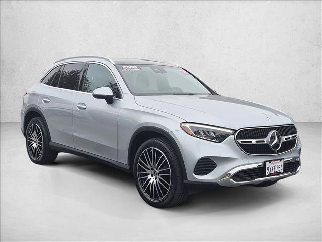 Certified 2026 Mercedes-Benz GLC 300 image 3