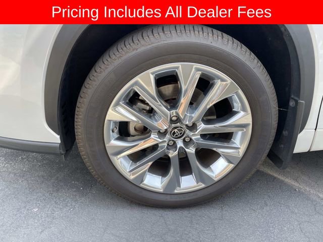 Used 2023 Toyota Highlander Limited AWD/4WD image 7