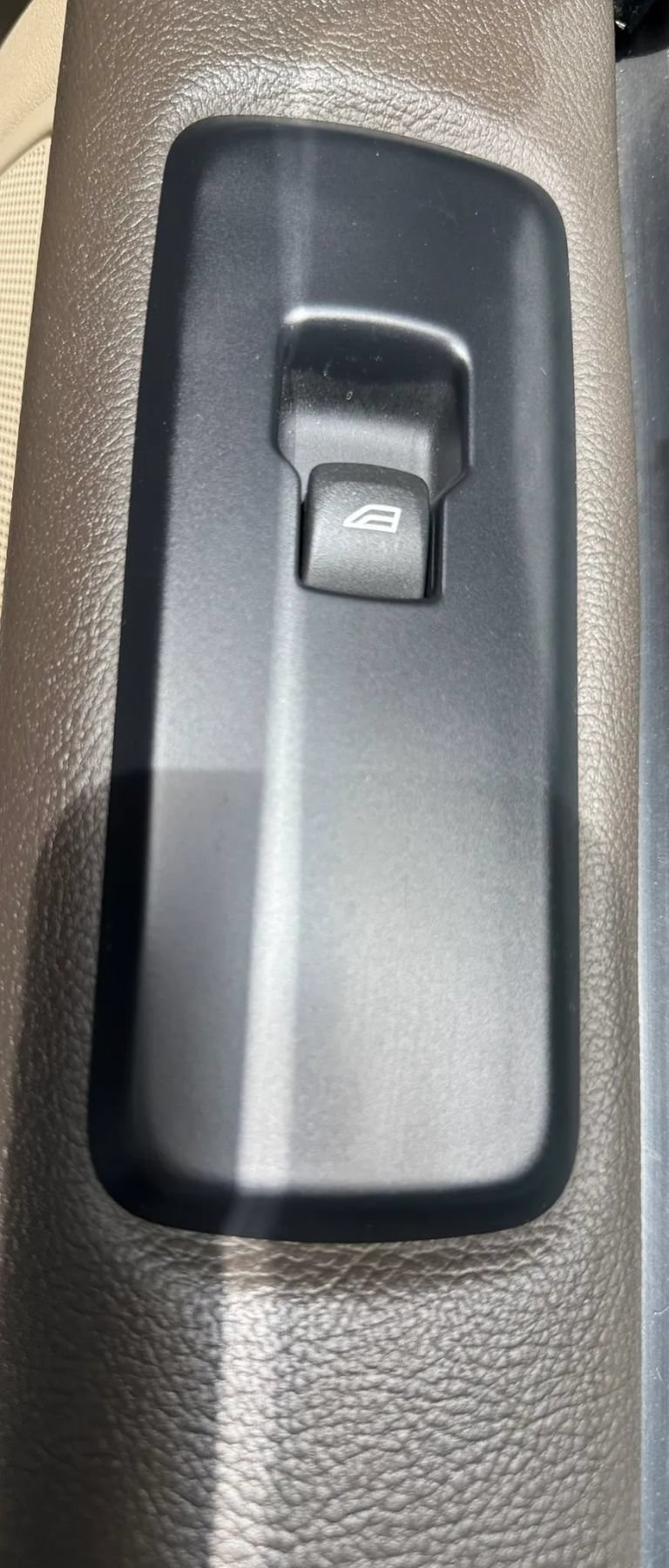 Used 2012 Land Rover LR4 HSE LUX AWD/4WD image 38