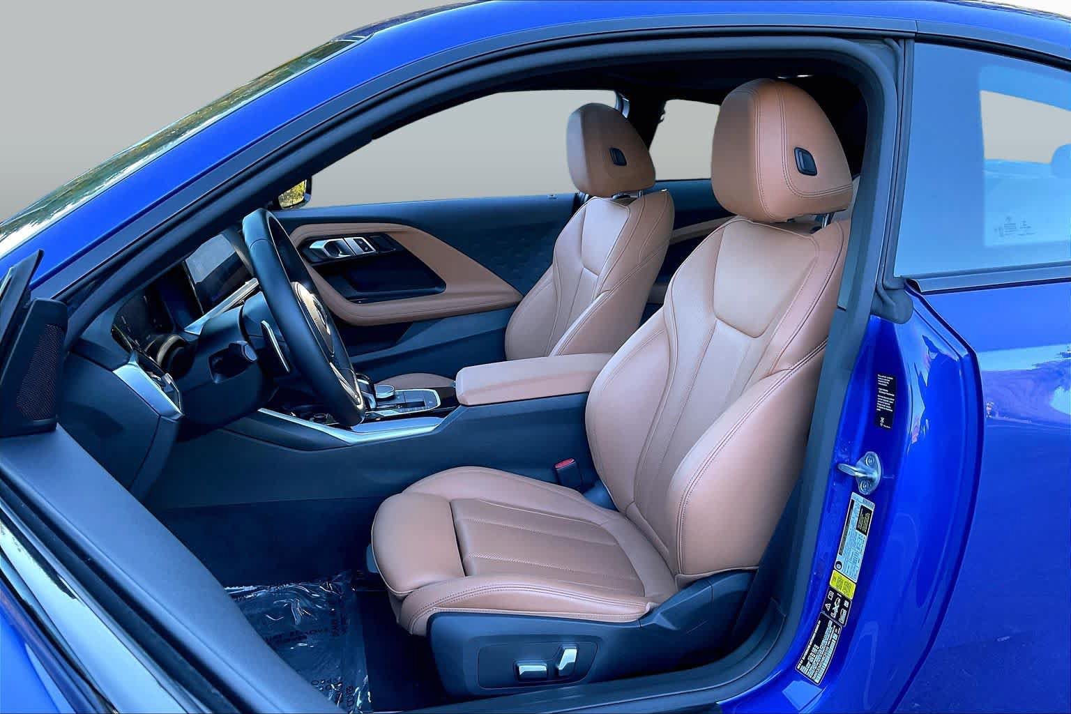 Used 2022 BMW M240i xDrive Coupe AWD/4WD image 7