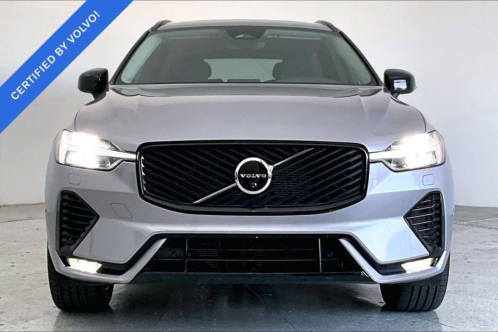 Certified 2026 Volvo XC60 B5 Plus AWD/4WD image 3