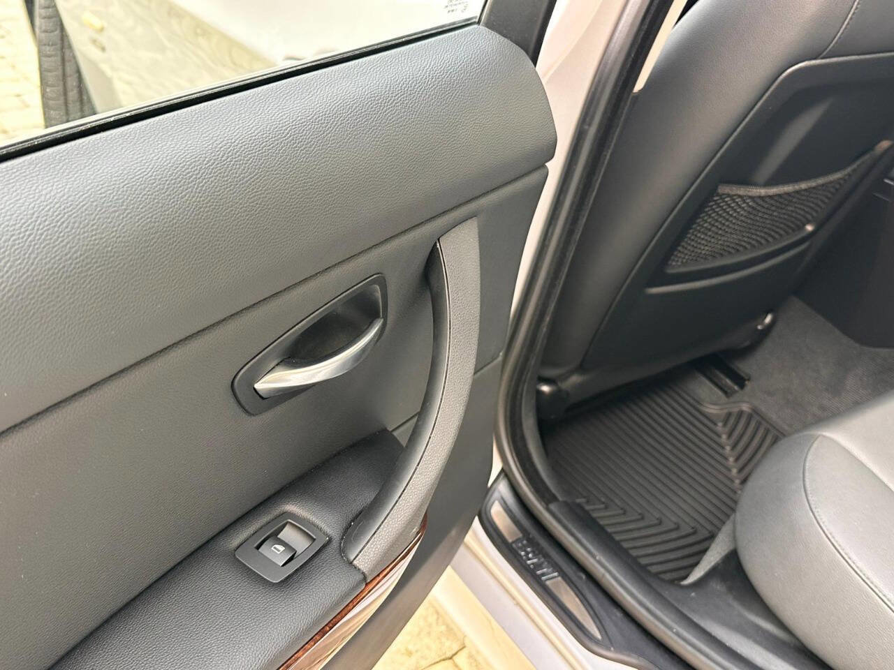 Used 2009 BMW 328i xDrive 328i xDrive AWD 4dr Sedan SULE image 61