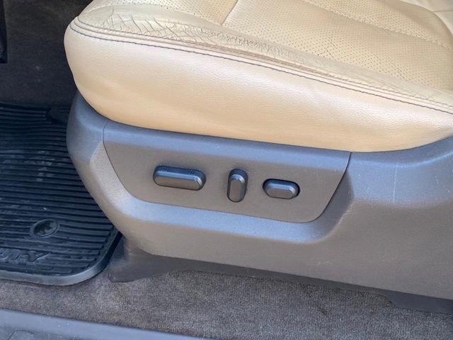 Used 2012 Ford F350 Lariat w/ Lariat Ultimate Pkg image 31